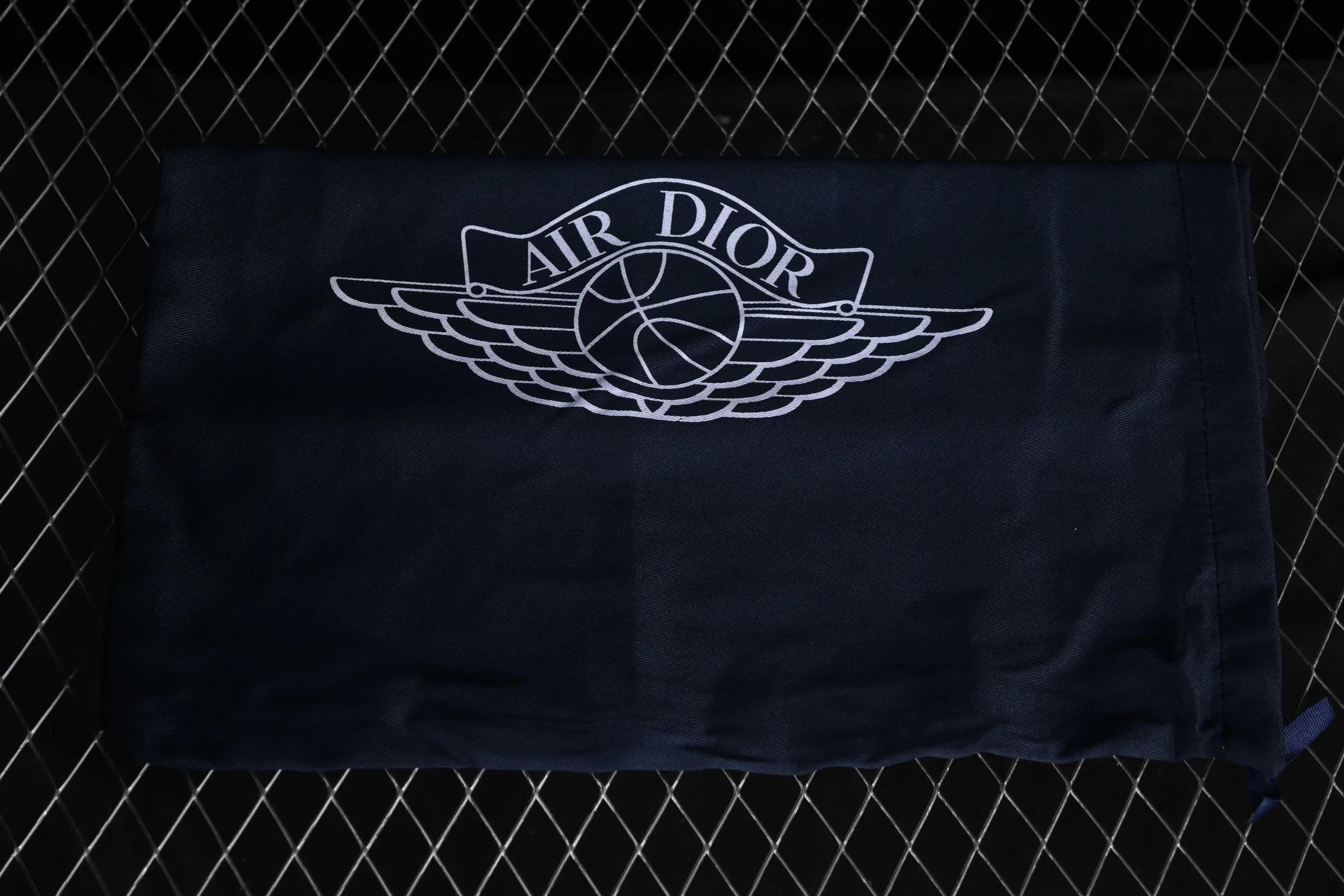 All categories Air Jordan Jordan series basketball shoes Air Jordan 1 Low Dior x Air Jordan 1 Low AJ1 Joe 1 Dior joint white gray low top CN8608-002